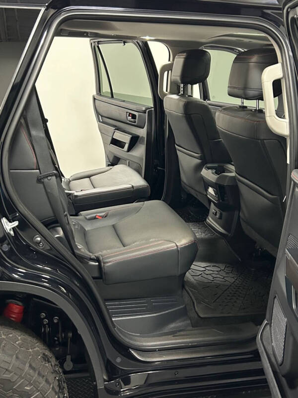 2023 Toyota Sequoia SR5