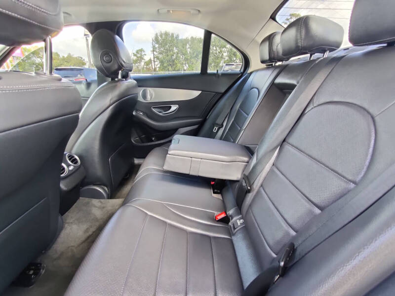 2019 Mercedes-Benz C-Class C 300