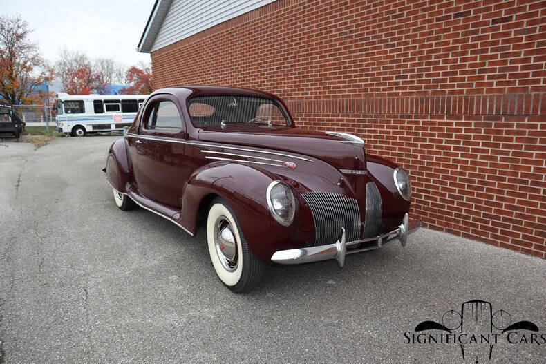 1939 Lincoln Zephyr