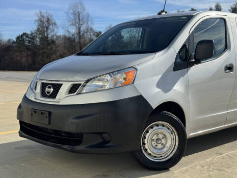 2013 Nissan NV200 SV