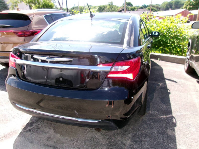 2012 Chrysler 200 Touring