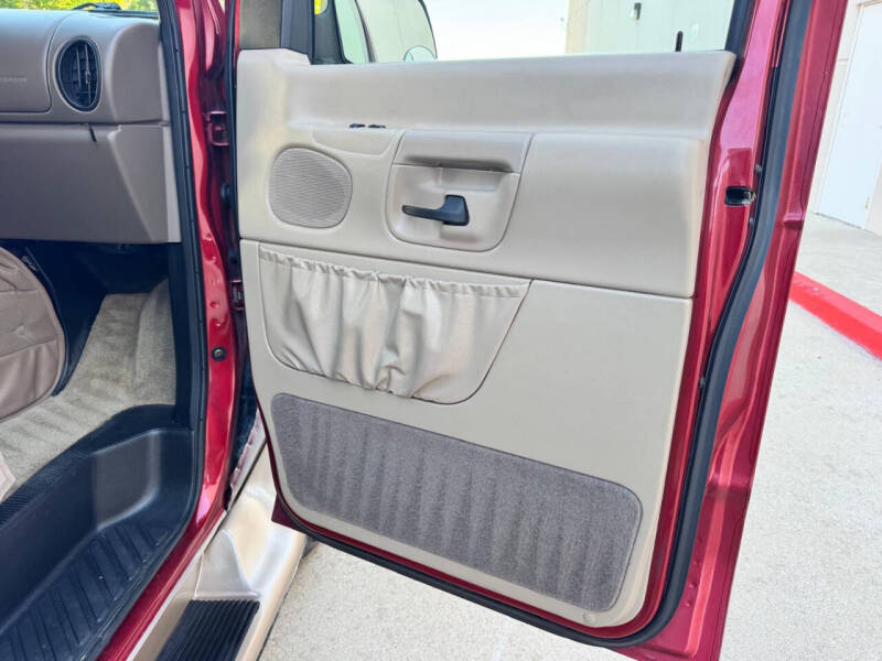 1999 Ford E-Series E-250