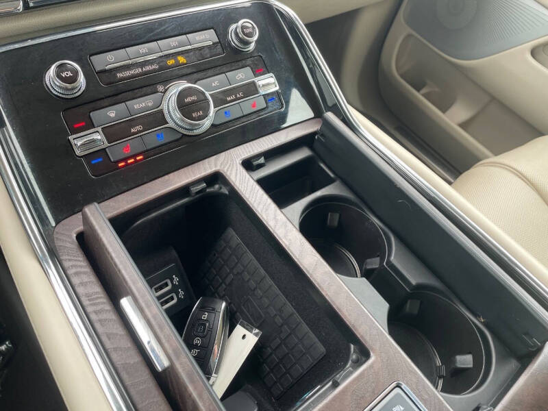 2019 Lincoln Navigator Reserve