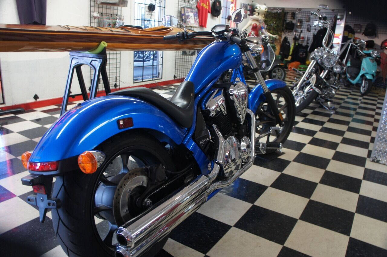2016 Honda Fury 3