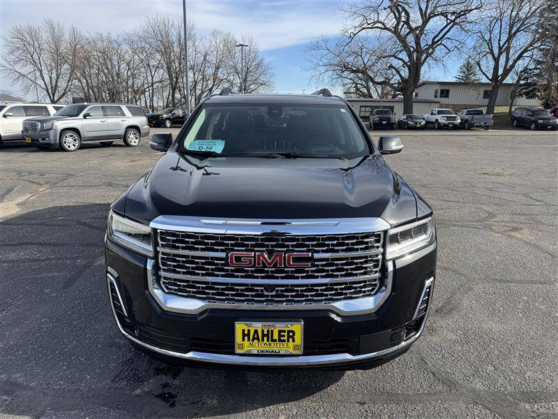 2023 GMC Acadia Denali