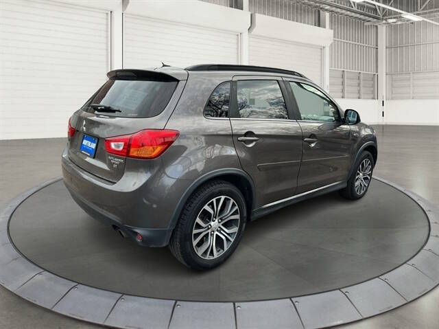 2016 Mitsubishi Outlander Sport 2.4 GT