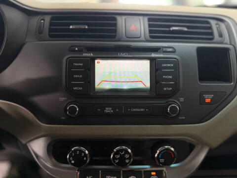 2013 Kia Rio 5-Door EX