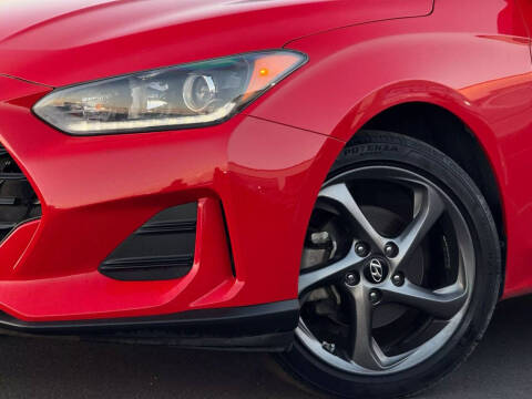 2019 Hyundai Veloster