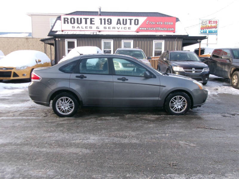 2010 Ford Focus SE's photo
