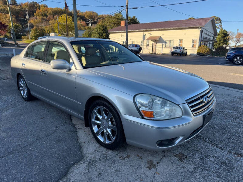2005 Infiniti Q45