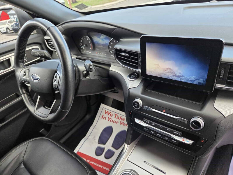 2020 Ford Explorer XLT