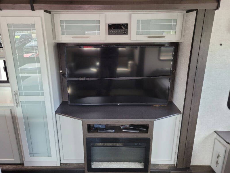 2021 Keystone RV Premier