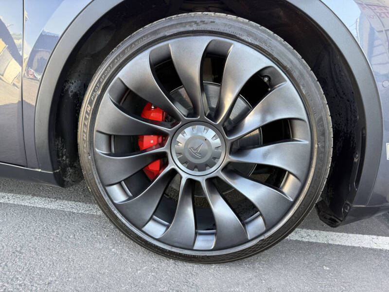 2022 Tesla Model Y Performance