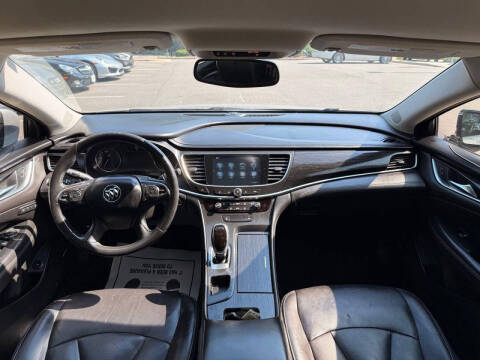 2017 Buick LaCrosse Essence