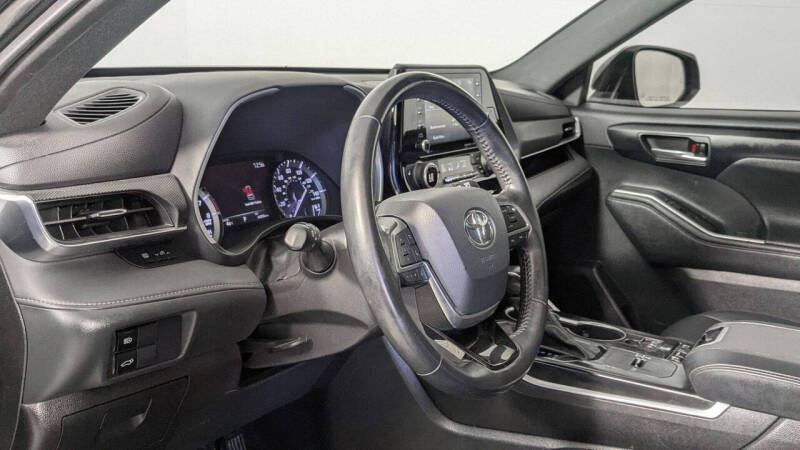 2021 Toyota Highlander XSE