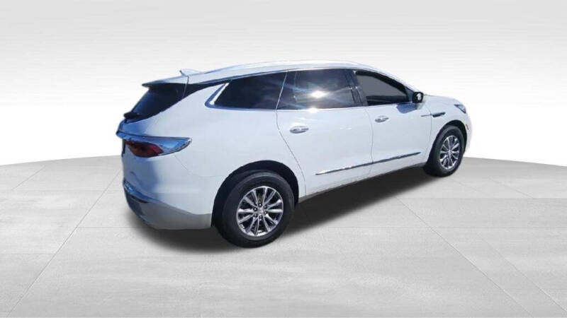 2024 Buick Enclave Premium