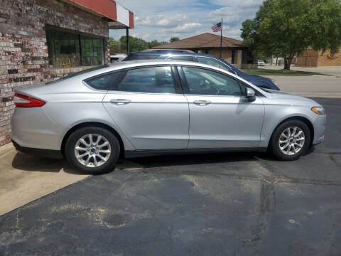 2016 Ford Fusion for sale at Select Auto Group in Clay Center KS