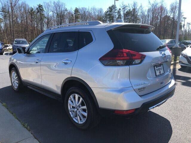 2018 Nissan Rogue SV