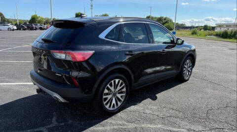 2021 Ford Escape Titanium