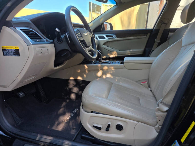 2016 Hyundai Genesis 3.8L