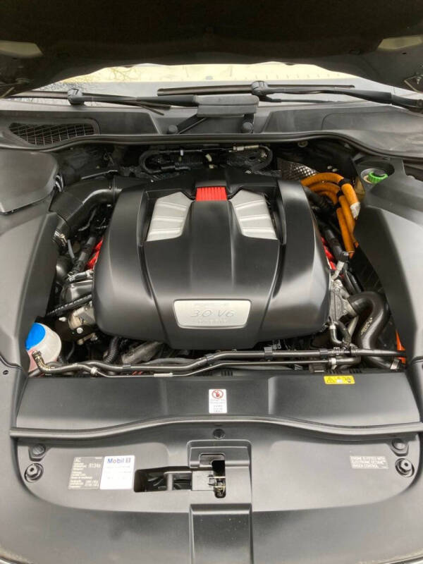 2014 Porsche Cayenne S Hybrid