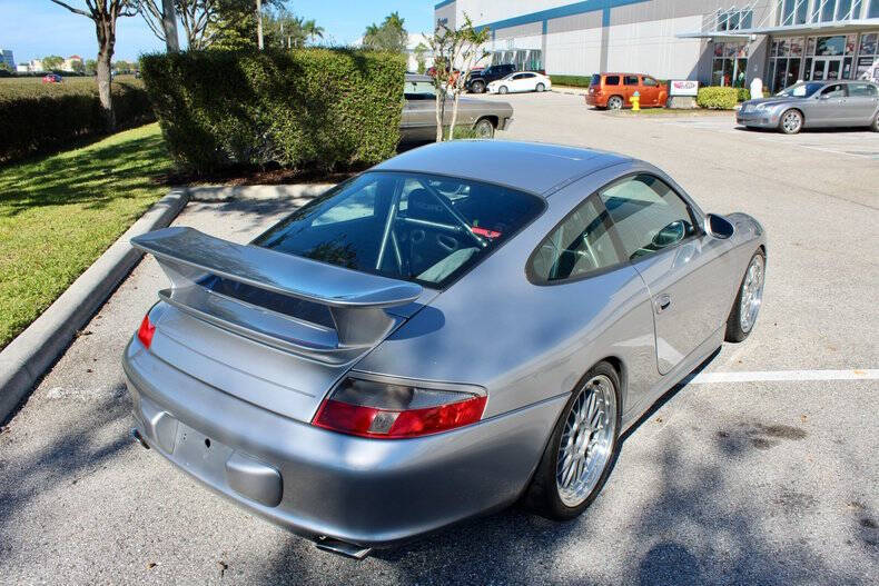 2004 Porsche 911