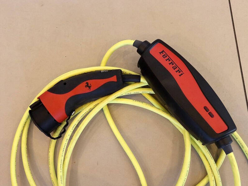 2024 Ferrari 296 GTS