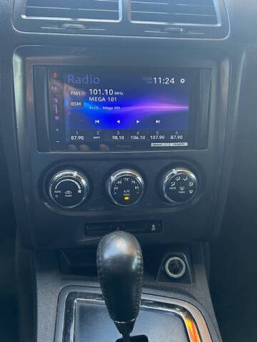 2012 Dodge Challenger SXT