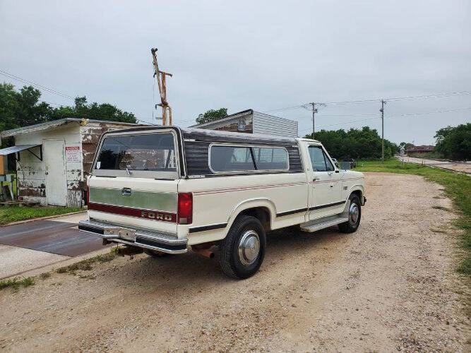 1985 Ford F-250
