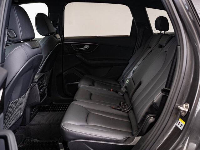 2025 Audi Q7 quattro Premium Plus 45 TFSI