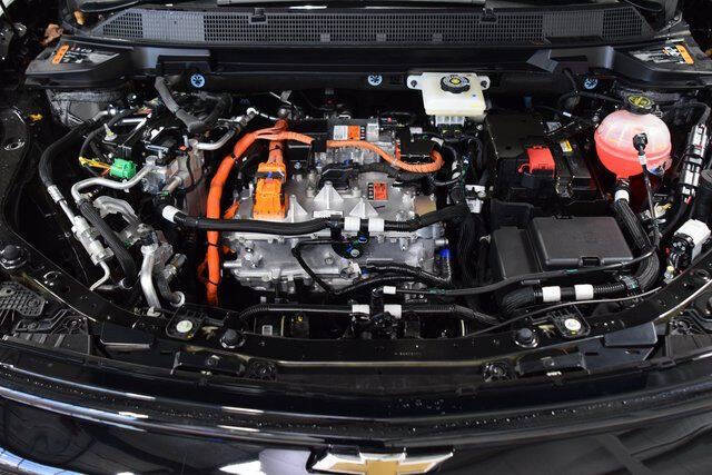 2026 Chevrolet Equinox EV LT 2