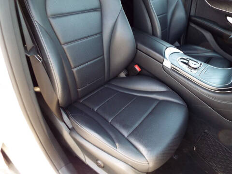 2018 Mercedes-Benz GLC GLC 300