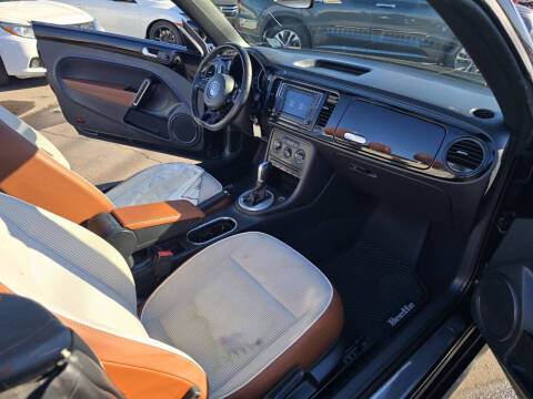 2017 Volkswagen Beetle Convertible 1.8T S