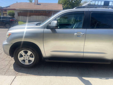 2016 Toyota Sequoia SR5