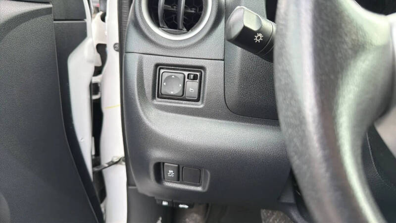 2017 Nissan Versa 1.6 S