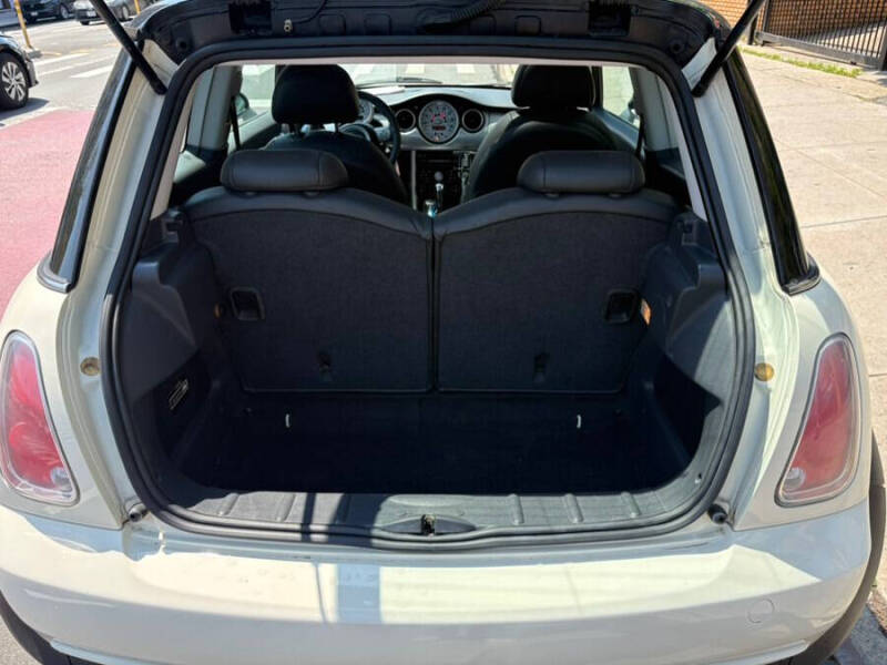 2005 MINI Cooper