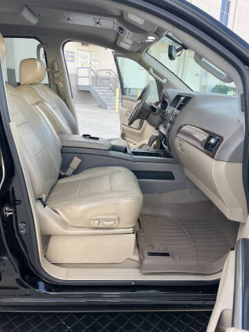 2015 Nissan Armada Platinum