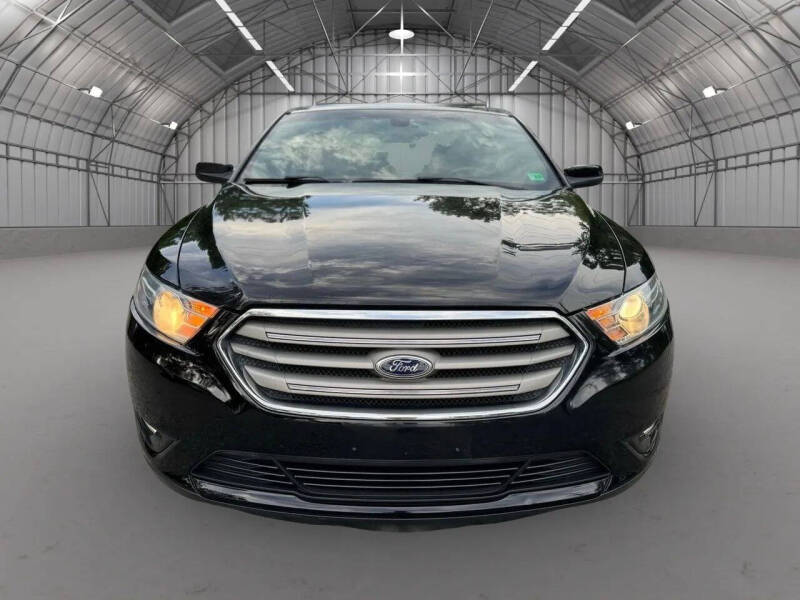 2016 Ford Taurus SEL