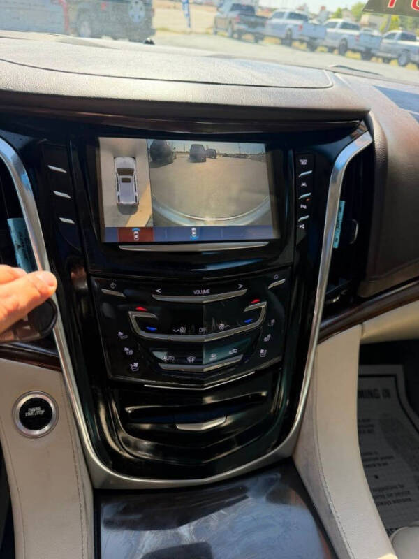 2017 Cadillac Escalade Premium Luxury