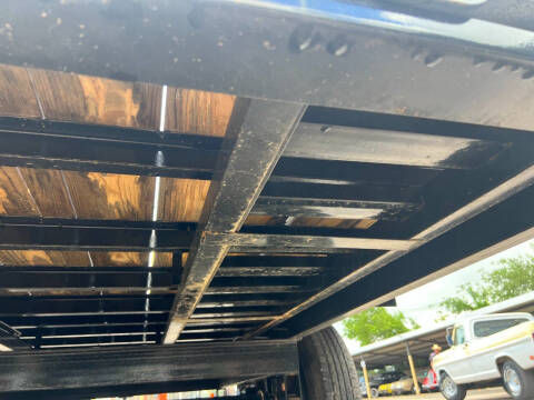 2025 PJ Trailers 8.5X20 DECKOVER