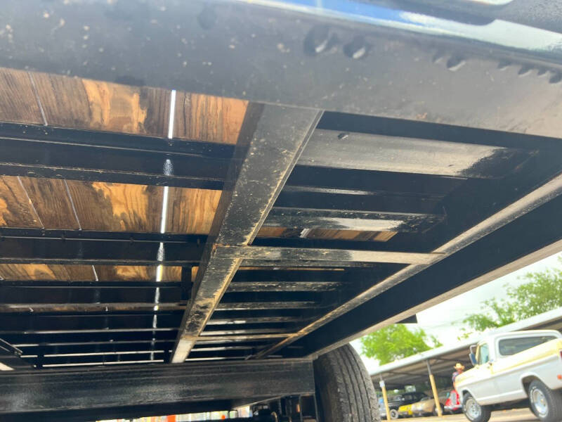 2025 PJ Trailers 8.5X20 DECKOVER