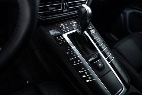 2021 Porsche Macan S