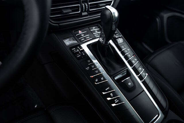 2021 Porsche Macan S