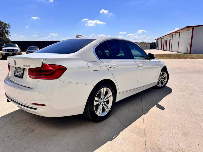 2017 BMW 3 Series 330i xDrive