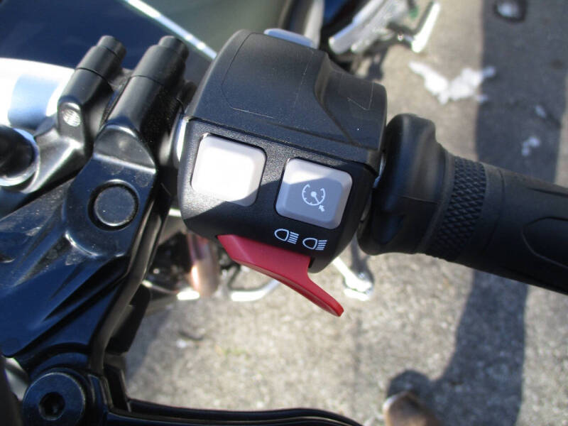 2023 Triumph Scrambler 1200 XE