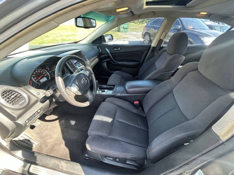 2014 Nissan Maxima