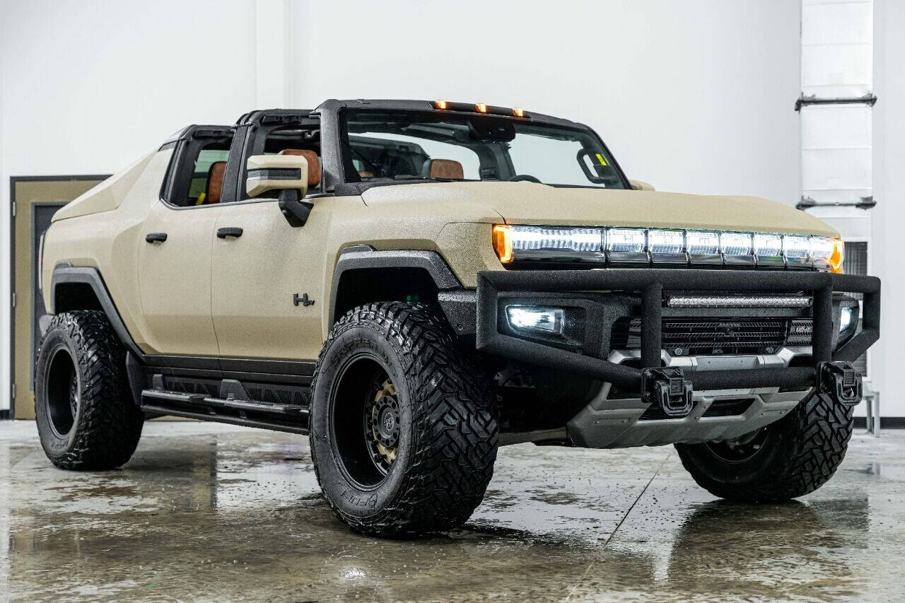 2023 GMC Hummer EV Pickup Pickup - $179,999