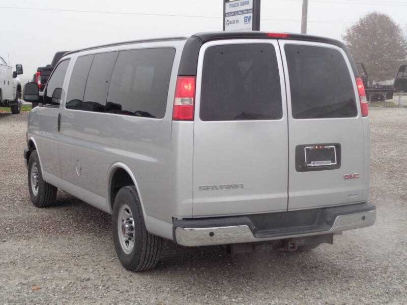 2017 GMC Savana LT 3500