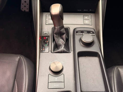 2016 Lexus IS 200t