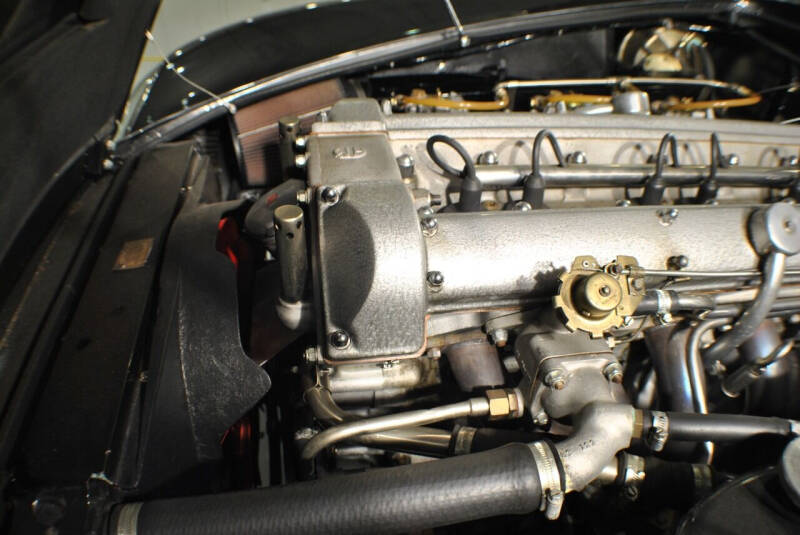 1966 Aston Martin DB6